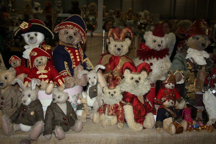 Выставка кукол, мишек тедди, кукольных домиков и миниатюры в Нидерландах. Продолжение