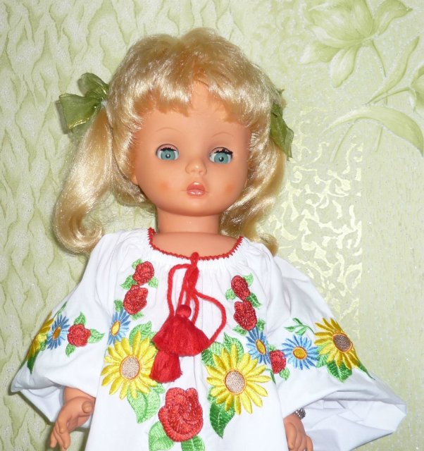 От внучки к кукле - перешиваем детские платья