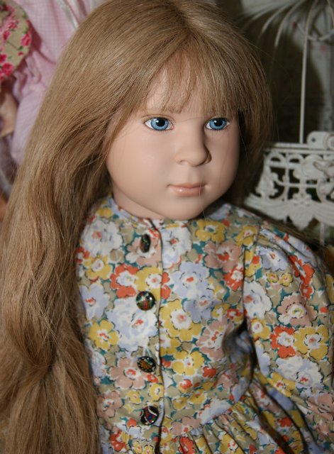 Лица из прошлого или милые барышни от немецкой художницы Sabine Ecshe