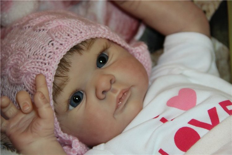 Джулия - малышка из молдика Jill от Adrie Stoete (фото 5)