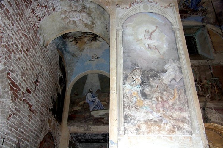 Иваниши. Храм Успения Пресвятой Богородицы