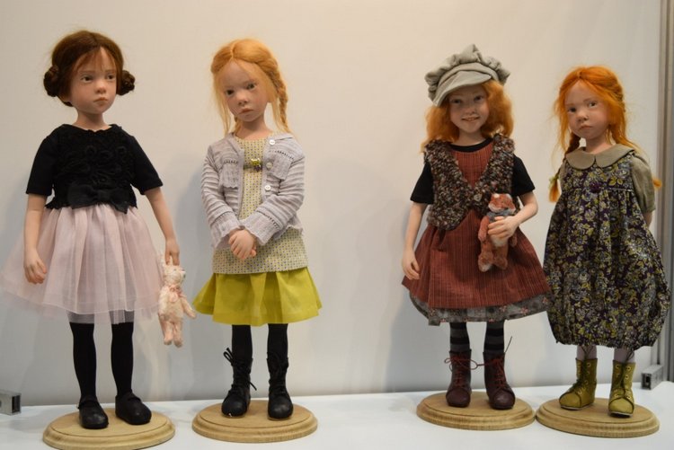 VII Московская международная выставка "Искусство Куклы". Портреты кукольной души или незримый диалог