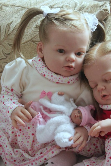 Сестенки Арианночки. Куколки реборн Виктории Вишни