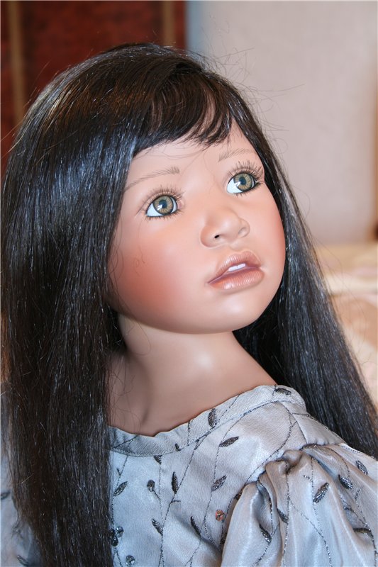 Чёрное или белое? Милли от Christine Orange