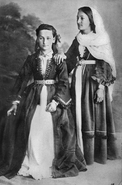 Женские лики Кавказа XIX в... Авторские куклы Джилли Чарльсон (Gillie Charlson dolls) | Бэйбики Женские лики Кавказа XIX в... Авторские куклы Джилли Чарльсон (Gillie Charlson dolls)