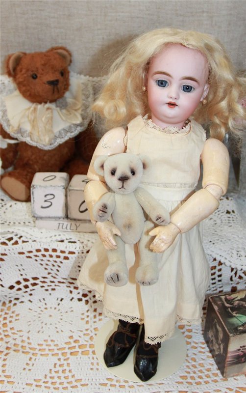 Два образа Симоны. Антикварная кукла Simon & Halbig молд 1039 DEP