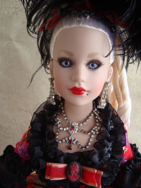 Китти Коллер от Роберта Тоннера (фото 9)