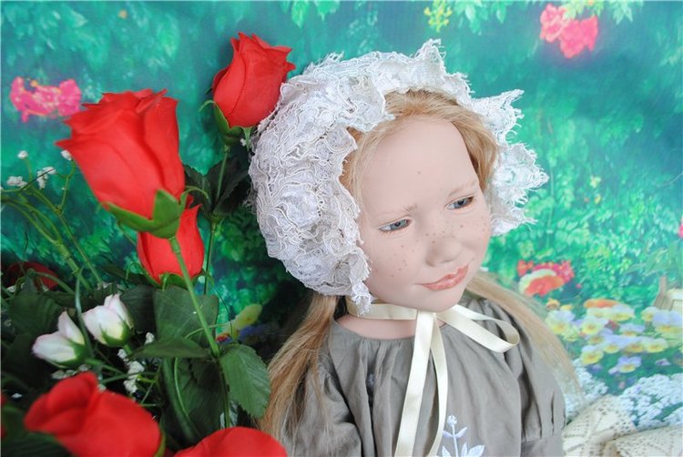 Чепчик - наша радость, чепчик - вдохновение. Сшила Милка чепчик - всем на удивление