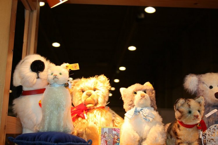 Международная выставка кукол в s'-Hertogenbosch (Den Bosch) в Голландии - 2013. Часть шестая