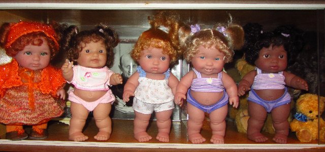 Сегодня тридцать восемь — Домашние коллекции кукол: фото собраний