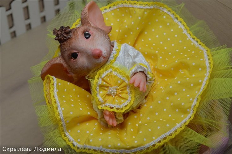 Мышка реборн, маленькая модель. Mouse Mascot от скульптора Sylvia Manning (фото 10)