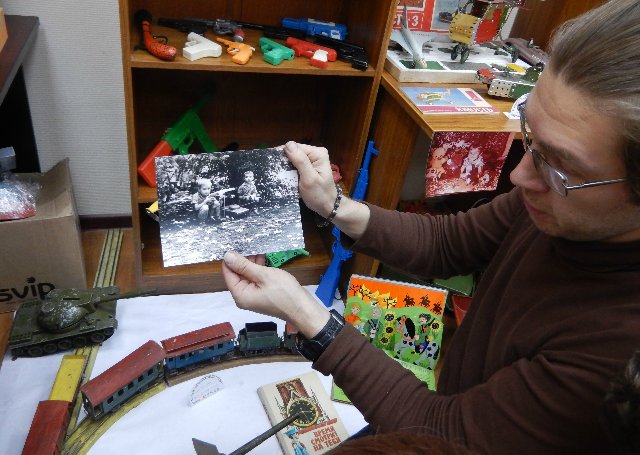 Все на выставку к Александру! Бегите, кто может | Бэйбики Все на выставку к Александру! Бегите, кто может