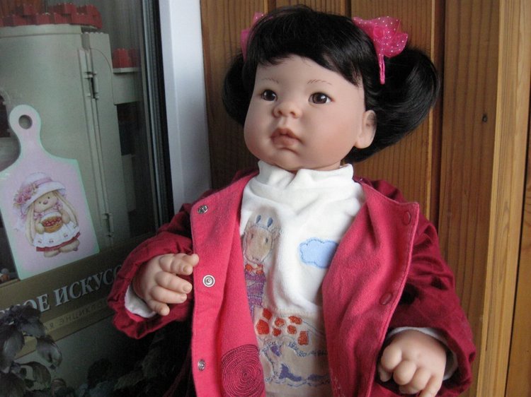Азиаточка Миддлетончик и её любимые игрушки (фото 7)