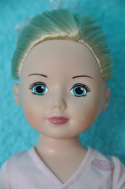 Сравниваем Джолину Балерину и принцессу Диснея от Zapf Creation (фото 2)