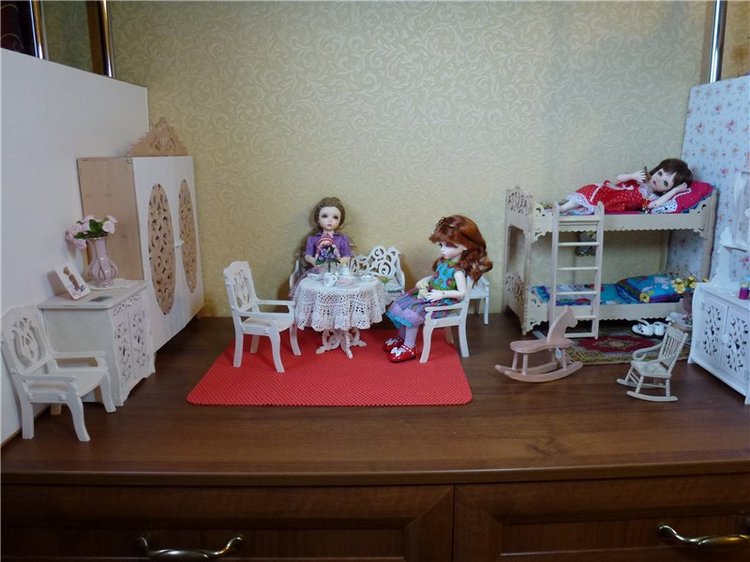 Новоселье. Кукольная мебель (фото 2)