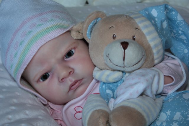 Маленькая кнопочка реборн Сабрина, художник Беспалова Жанна