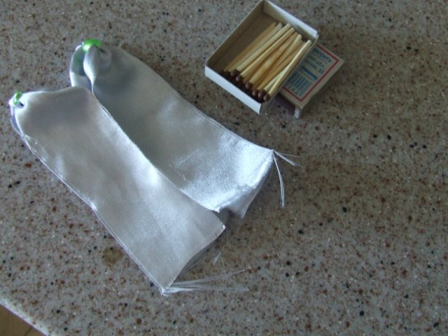 Платье для куклы из атласной ленты. Простое изготовление. Мастер-класс (фото 7)