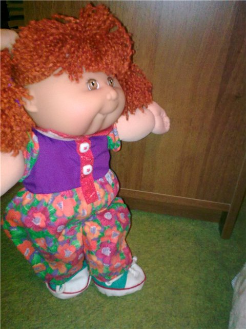 Капустинки играют в прятки