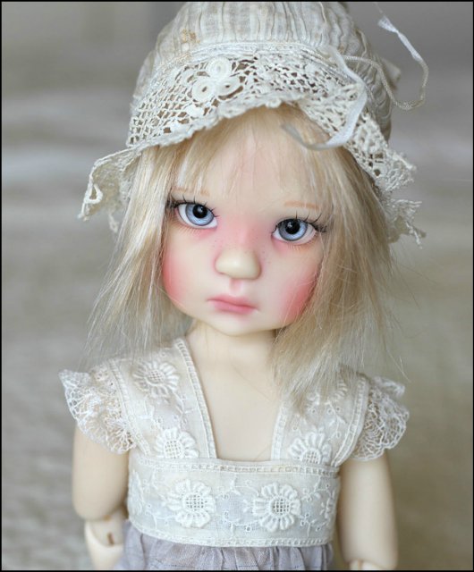 Преордер на новую девочку Essie Human in Fair Skin Tone MSD by Kaye Wiggs (фото 3)