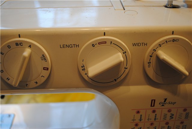 Носочки для винтажной или антикварной куклы своими руками. Просто и быстро. Пошаговая инструкция, как сшить носки для куклы из хлопкового трикотажа | Бэйбики Носочки для винтажной или антикварной куклы своими руками. Просто и быстро. Пошаговая инструкция, как сшить носки для куклы