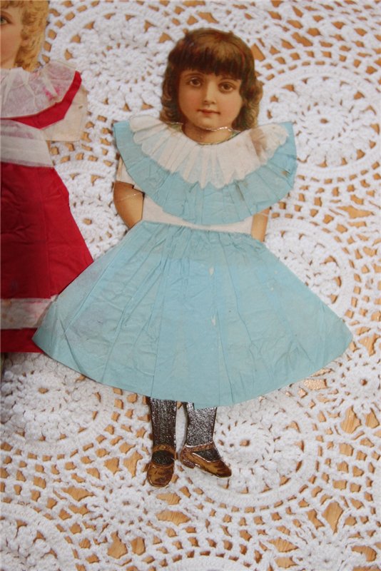 Тайна старой коробки (бумажные куклы 1892 года)