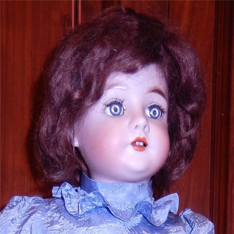 "Королева, ах, королева!" или Подскажите, знатоки антикварок, что в ней королевского (фото 4)