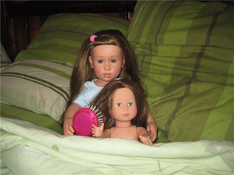 Сестрёнки. Куклы Готц Алиса и Оленька