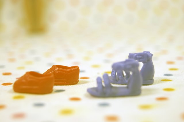 Сравнительный обзор Челси от Mattel и её китайского аналога