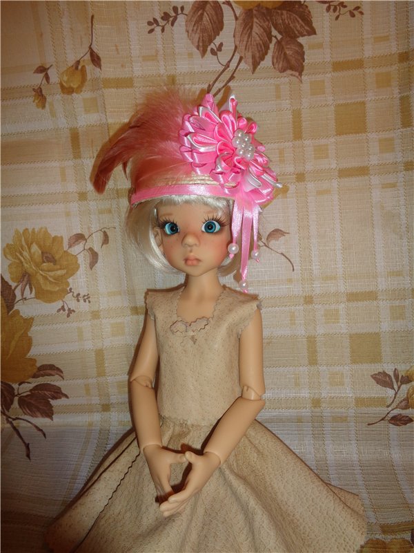 Как мы готовились к конкурсу шляпок! Куклы БЖД от Kaye Wiggs (фото 5)