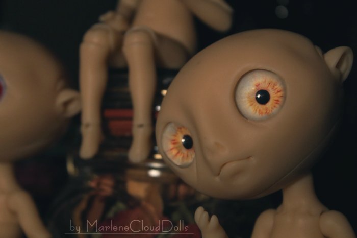 Новенькие шарнирные куклы Изгои и их глаза