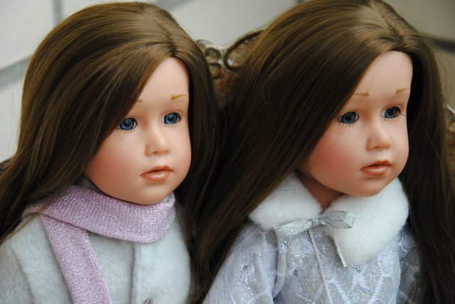 Gotz: Снегурочка 2007 vs Фигуристка 2008 | Бэйбики Gotz: Снегурочка 2007 vs Фигуристка 2008 (фото 4)