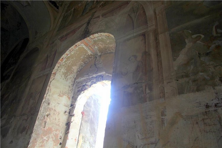 Иваниши. Храм Успения Пресвятой Богородицы