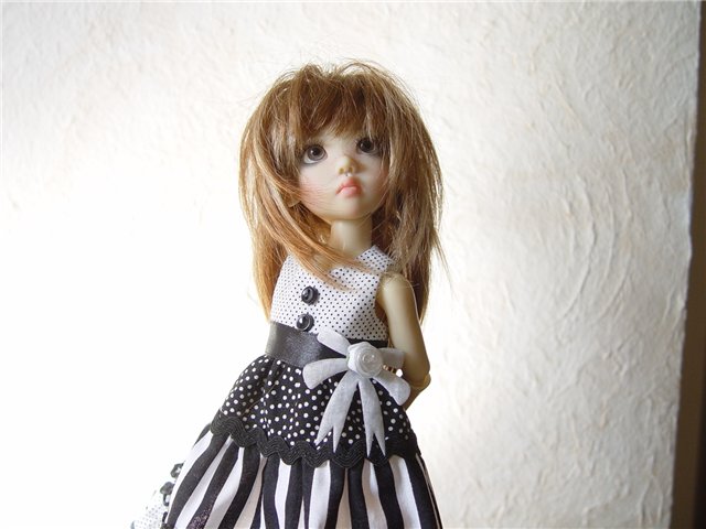 Представляю Вам свою третью девочку от Kaye Wiggs. Коричка Эльф