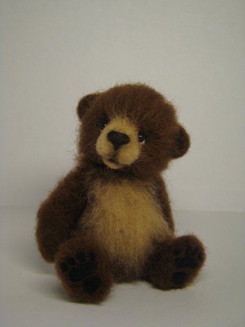 Мишка косолапый по лесу идет. Игрушки валянием из шерсти (фото 3)