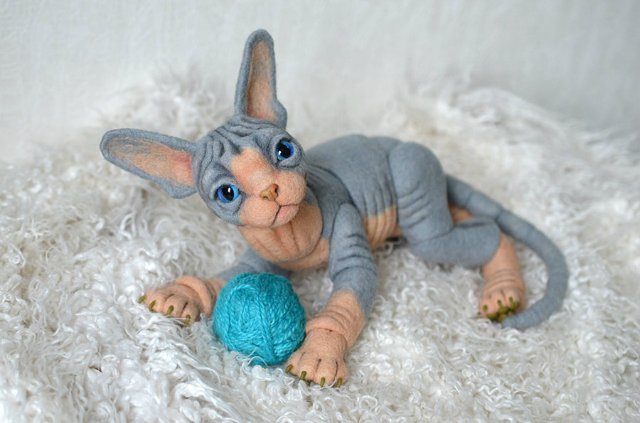 Сфинксенок. Игрушка валянием из шерсти своими руками (фото 8)