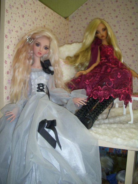 Красавицы от Lilycat Lisa и Elana -Лиза и Элана