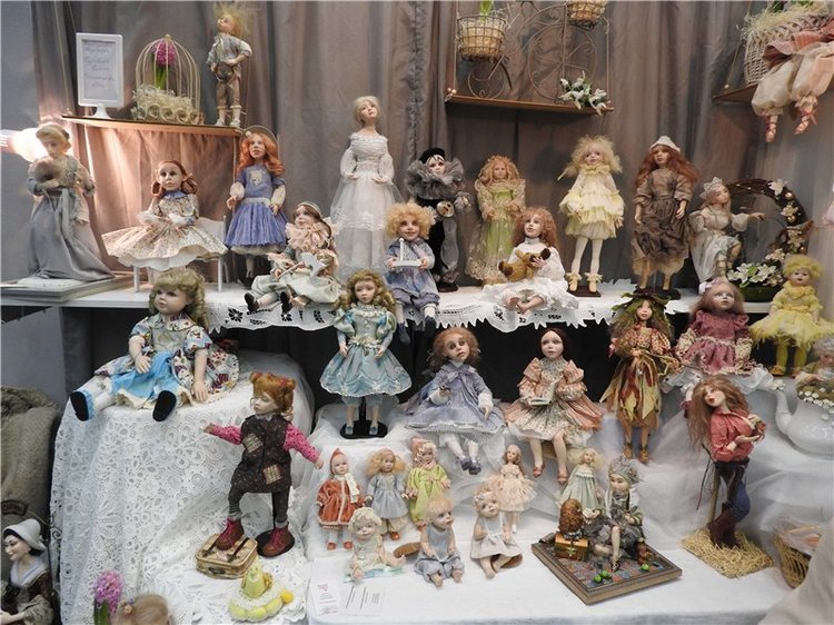 Экскурсия в страну чудес… Авторская кукла. Москва, Тишинка 2016