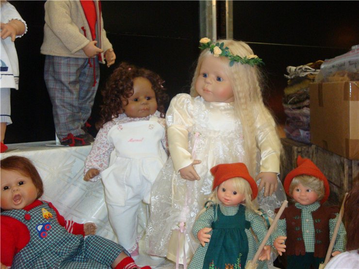 Международная выставка кукол в Ahoy Rotterdam (Нидерланды) 28-29 октября 2011 г. Часть третья