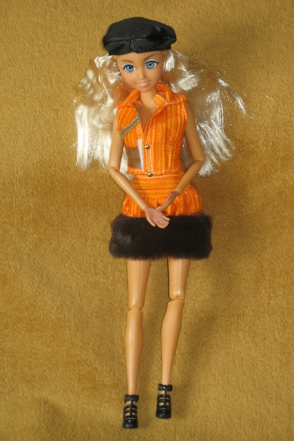 Selina - интересная шарнирная куколка (фото 3)