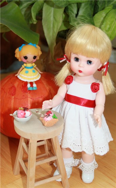 Алиса в стране чудес, совсем не по Льюису Кэрроллу Кукла Madame Alexander (фото 5)