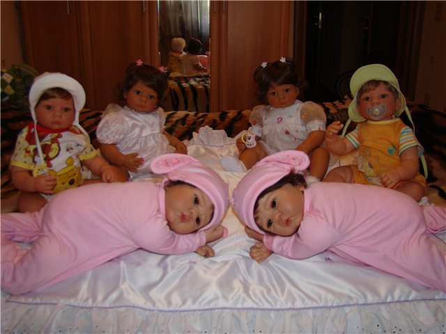 Три пары очаровательных двойняшек! Малышки от Ли Миддлтон "Кантри Шарм"