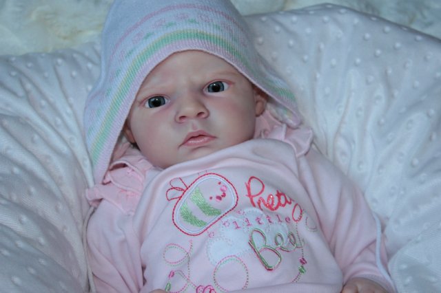 Маленькая кнопочка реборн Сабрина, художник Беспалова Жанна