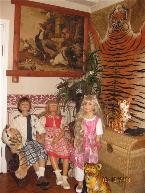 Коллекция виниловых кукол (обещанное продолжение)