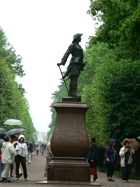 Тучи брызг моря.... Петергоф (фото 4)