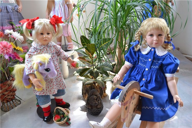 Розмари от Hildegard Gunzel и Табита от Bruno Rossellini