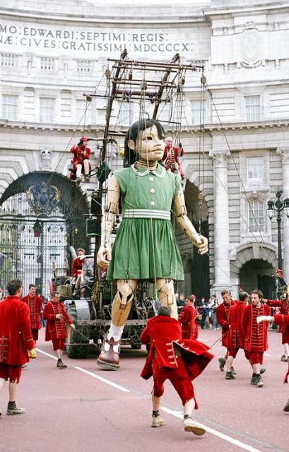 Куклы, манекены, марионетки на старинных и современных фотографиях | Бэйбики Куклы, манекены, марионетки на старинных и современных фотографиях