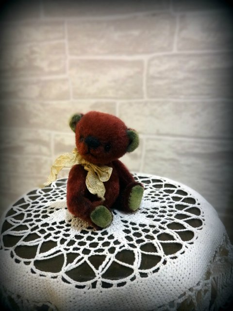 Задумчивая, скромная, тихая и строгая. Armand Marseille