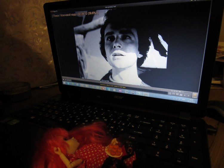 Вечерний просмотр фильма-классики "Иван Грозный". Первая любовь Грелль: новые чувства, новый костюм (фото 9)