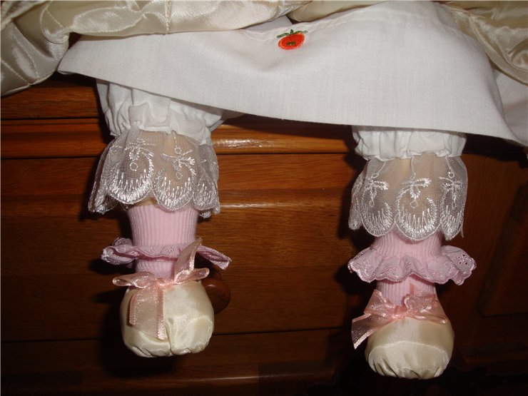 Очаровательная малышка Hilary от Christine Orange