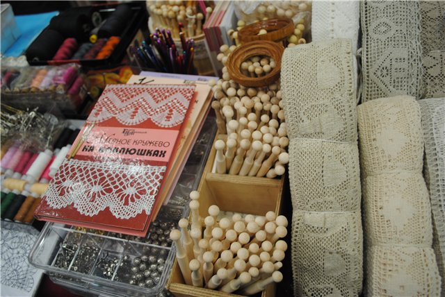 Выставка на Тишинке "Атмосфера творчества" - 2014. Мечты сороки сбываются! Блеск и великолепие